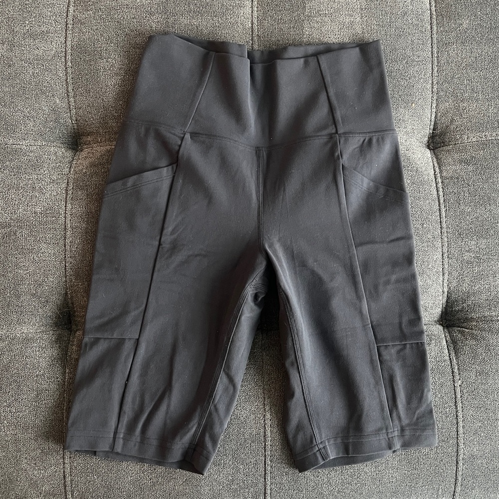 REI Yoga Short - Women’s S, NWOT